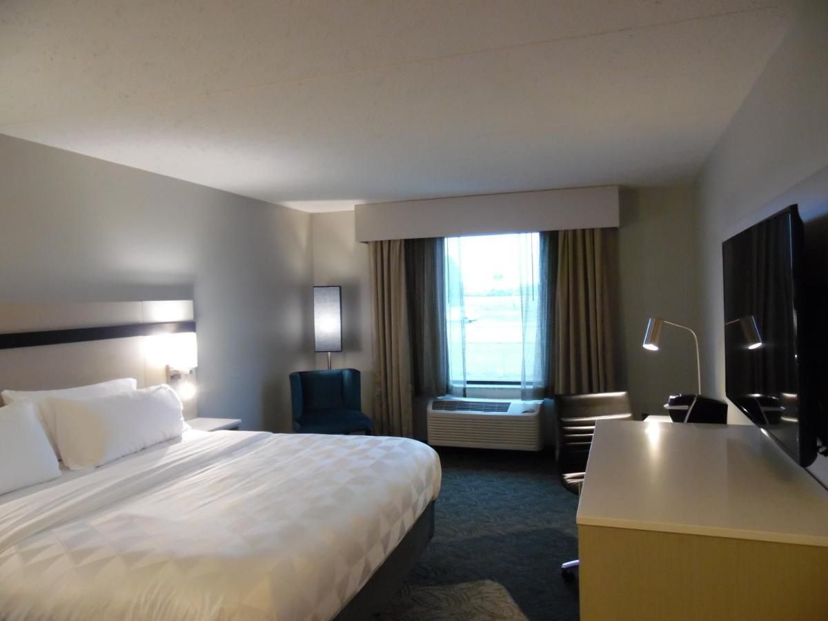 Holiday Inn - Bloomington - Normal By Ihg Екстериор снимка