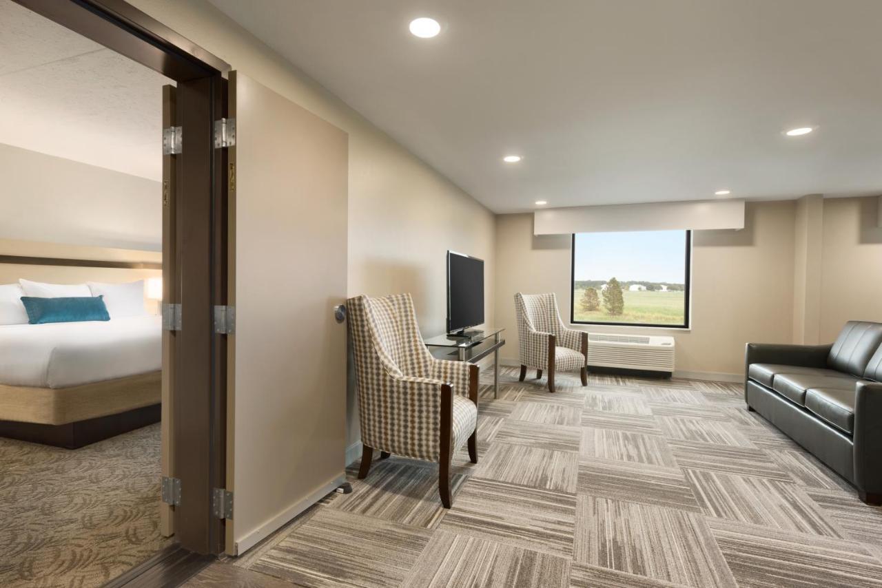 Holiday Inn - Bloomington - Normal By Ihg Екстериор снимка