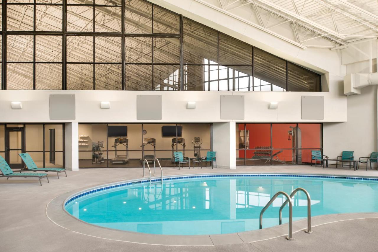 Holiday Inn - Bloomington - Normal By Ihg Екстериор снимка